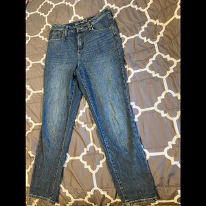 Perfect “Mom” jeans